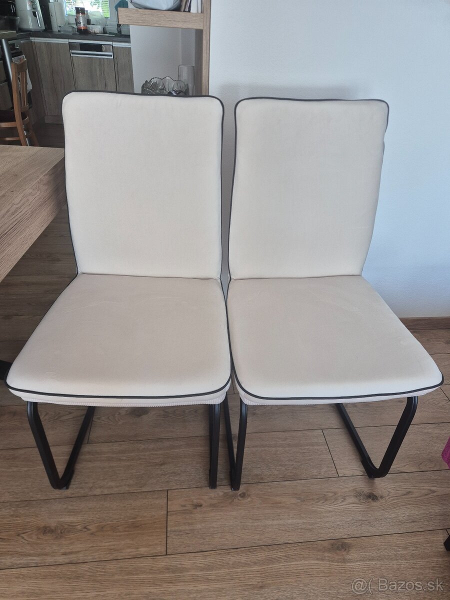 Predam rozkladaci stol - 6