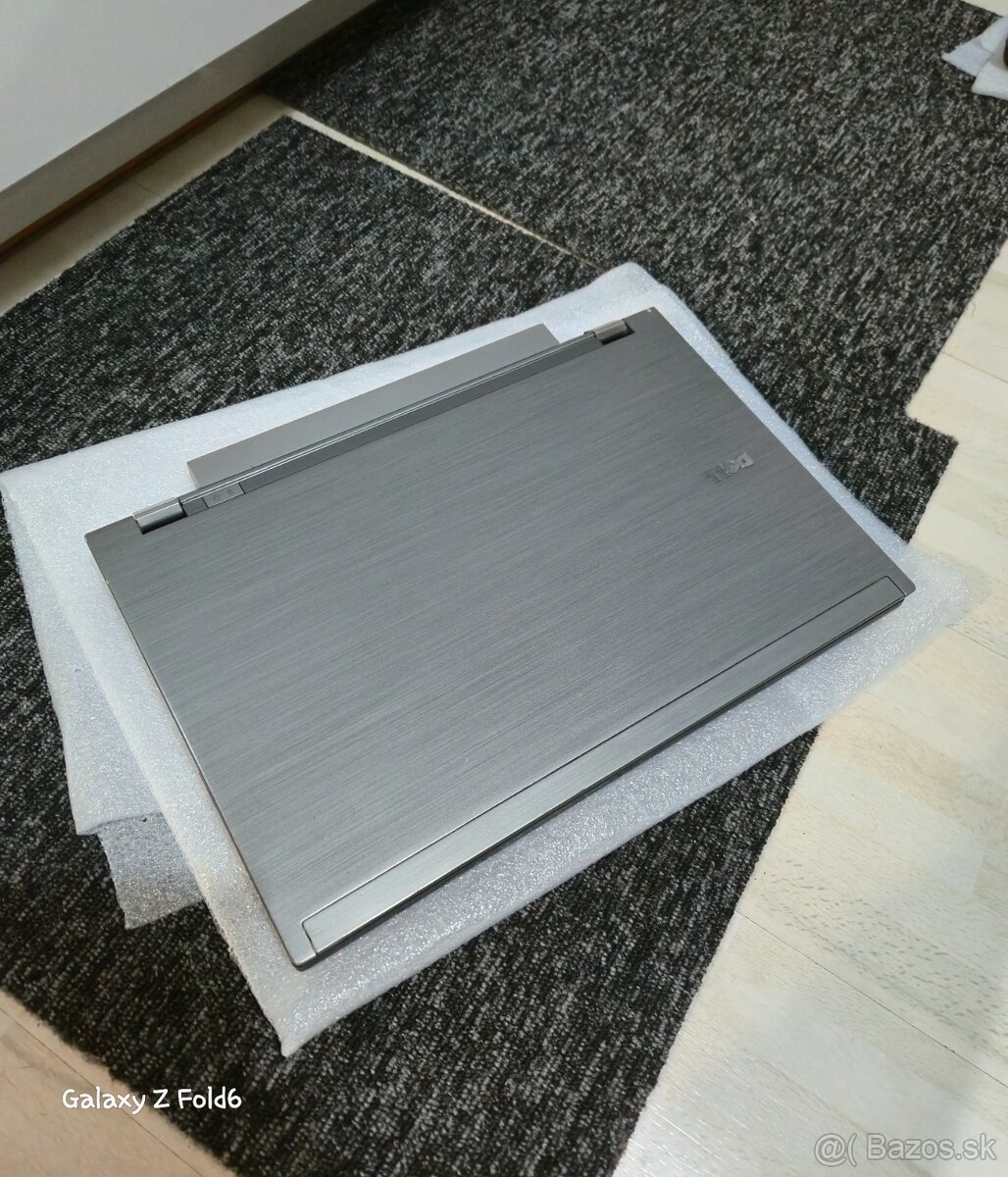 Notebook Dell Latitude E4310 - i5 - 6