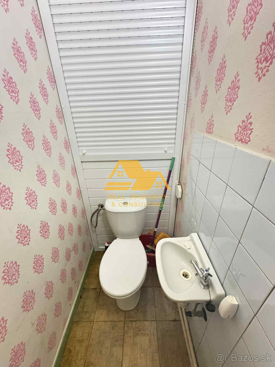 Predám 3 izbový byt s balkónom v Nových Zámkoch - 6