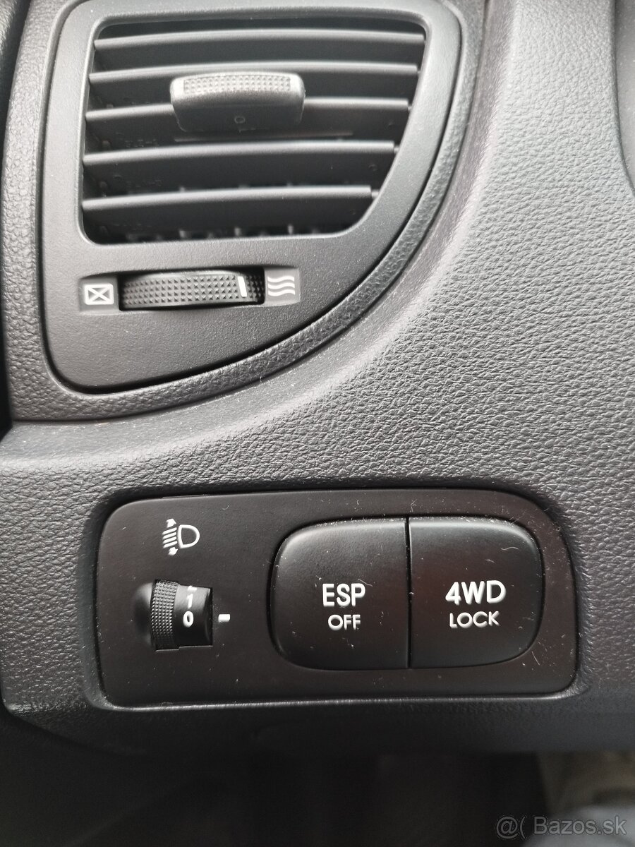 Kia Sportage 2,0 CRDI 4x4 - 6