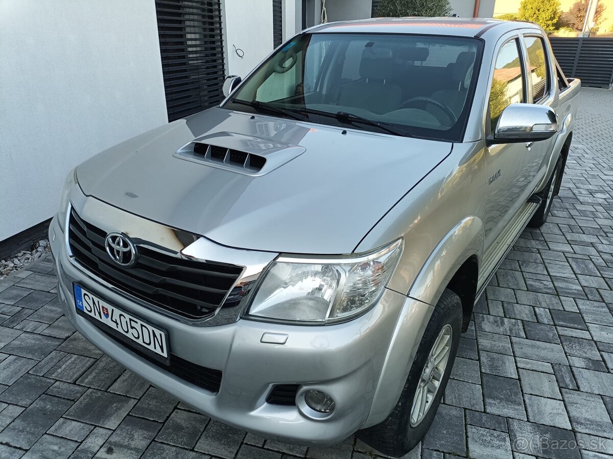 TOYOTA HILUX 2.5 D-4D - na predaj / na splatky - 6