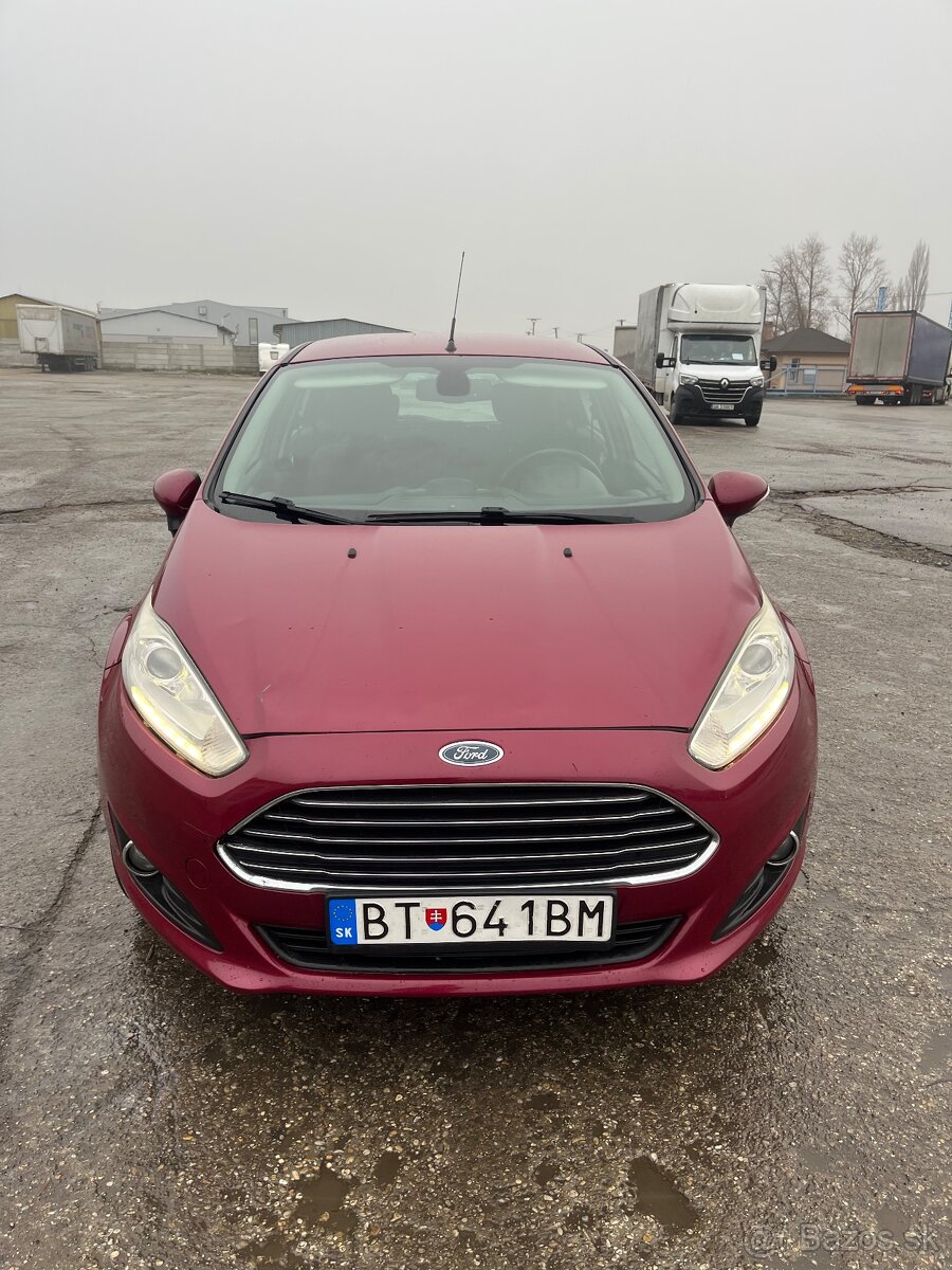 Ford Fiesta - 6