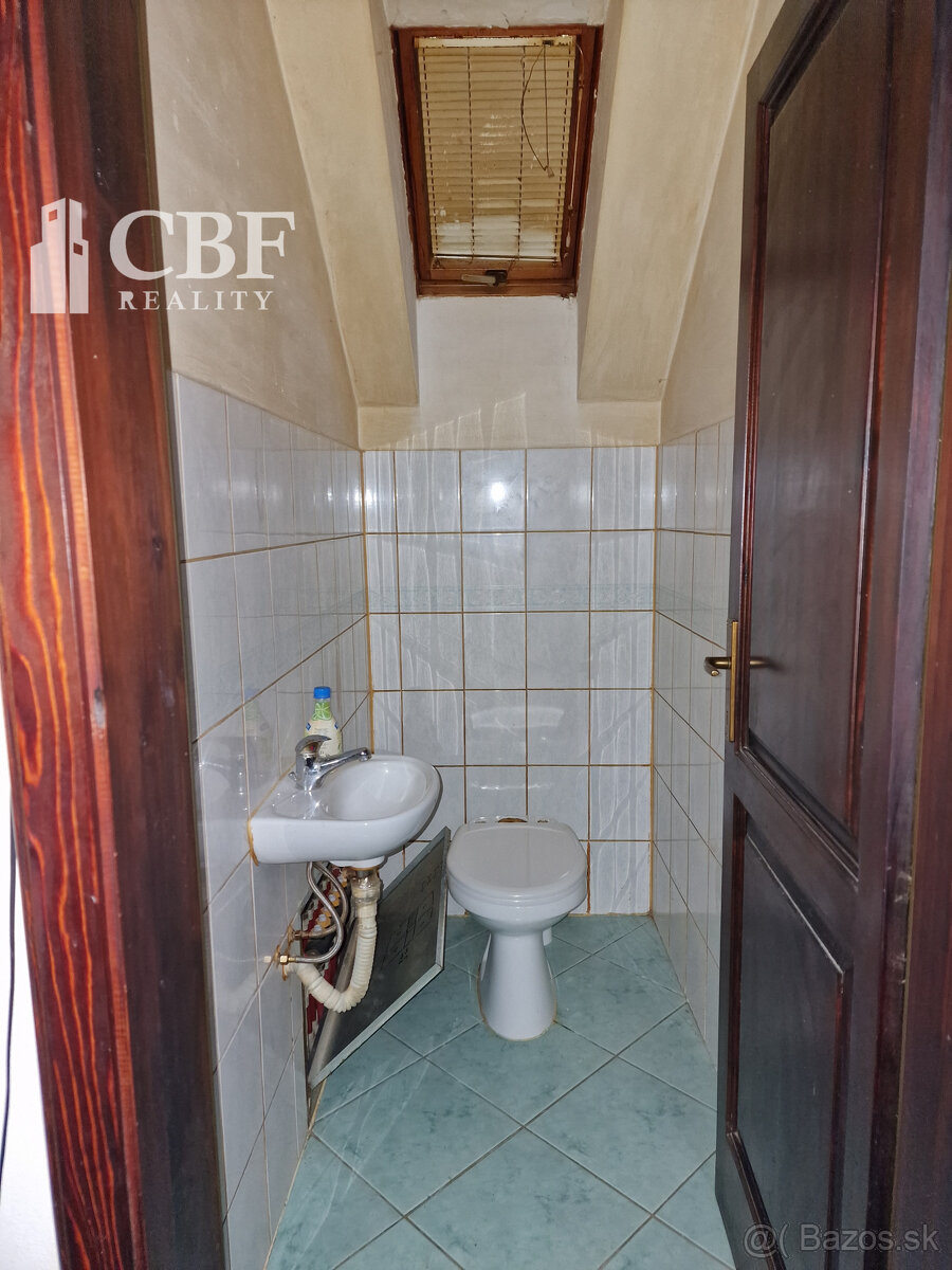 CBF Reality Vám ponúka na predaj rodinný dom v Rožňave, na t - 6