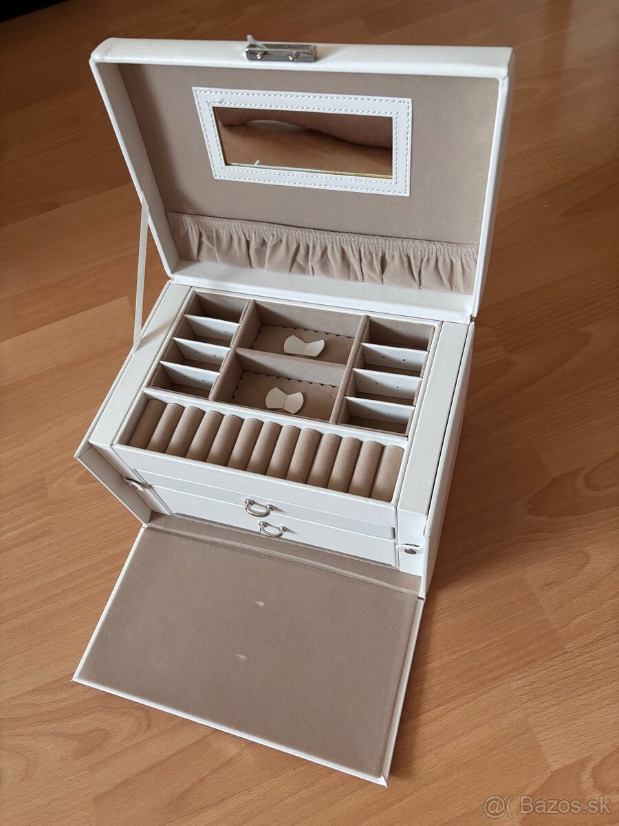 Šperkovnica 26 x 18,5 x 18 cm - 6