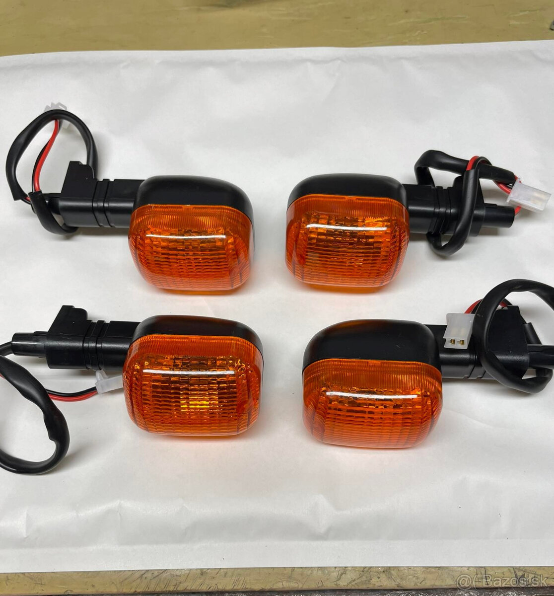 Predám - Nové - SMEROVKY - na - Babettu a Korádo - - 6