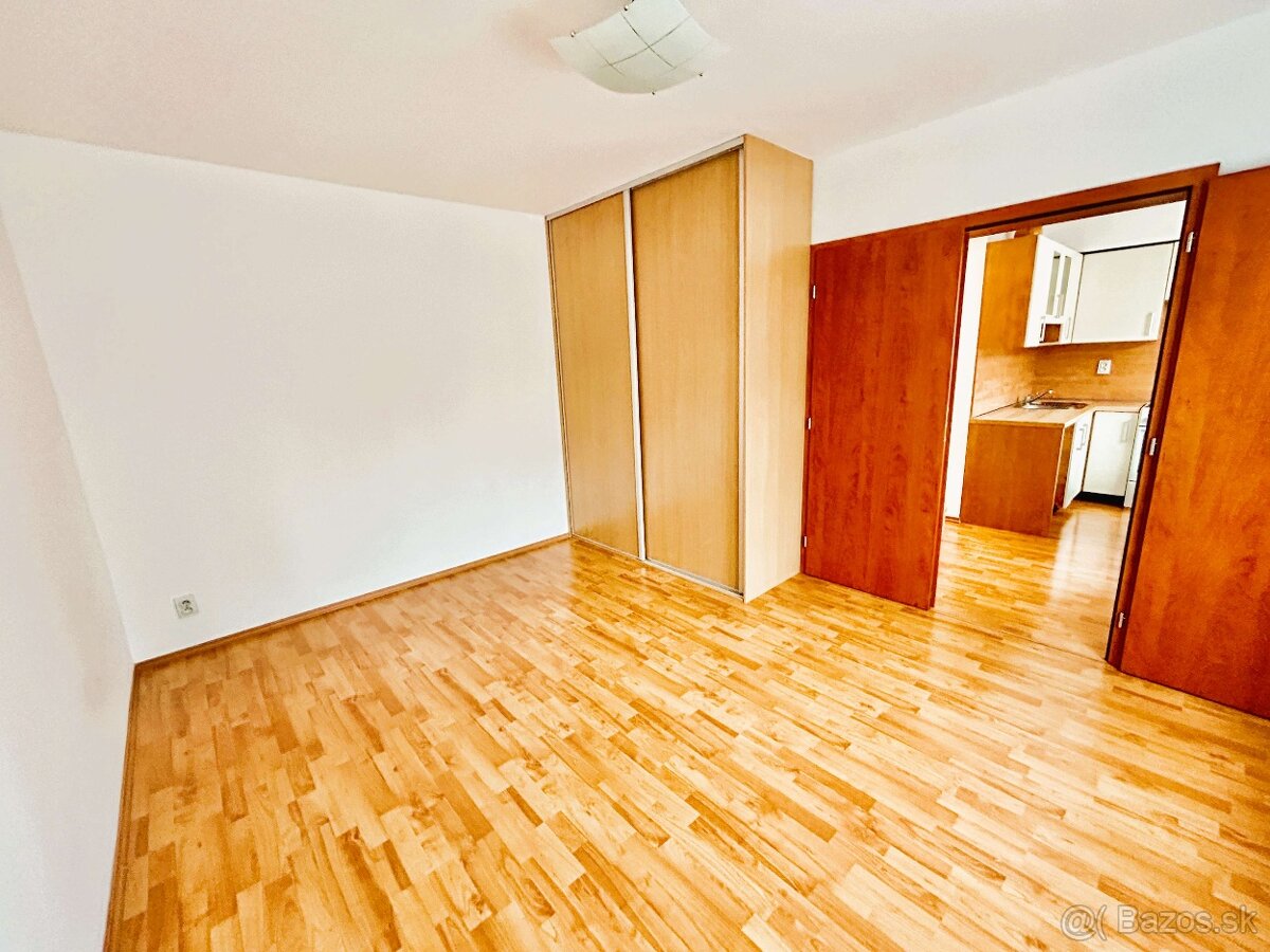 Zvolen, mesto – 1-izb. byt s vlastným park. miestom, 31 m2 - 6