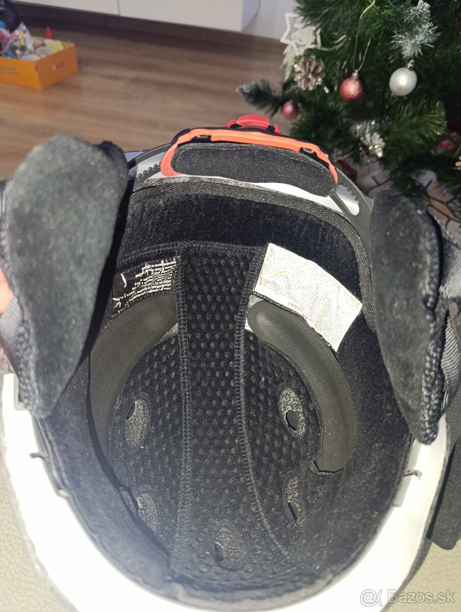 Snowboardova lyžiarska prilba - 6