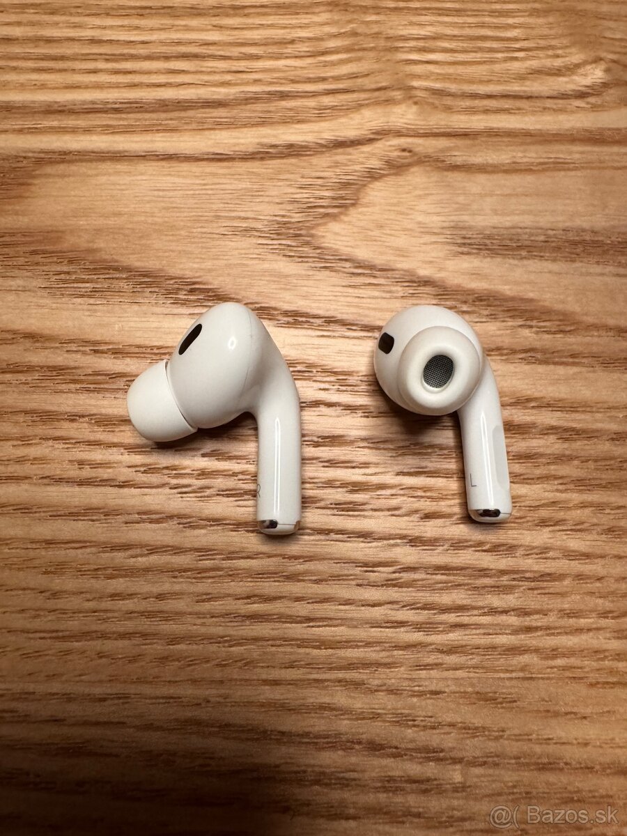 Apple AirPods Pro 2 (USB-C) - komplet príslušenstvo + obal - 6
