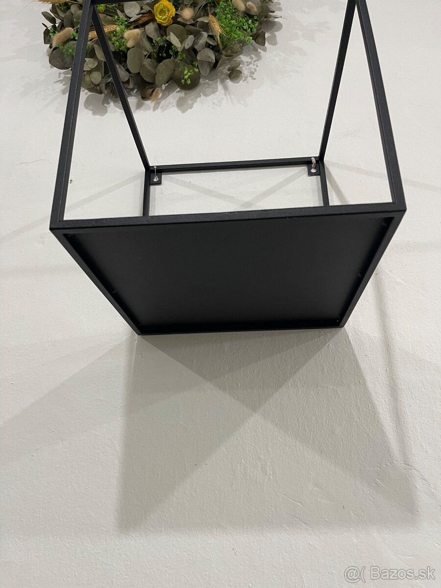 Kovové nástenné police 30×30×30 cm – industrial - 6