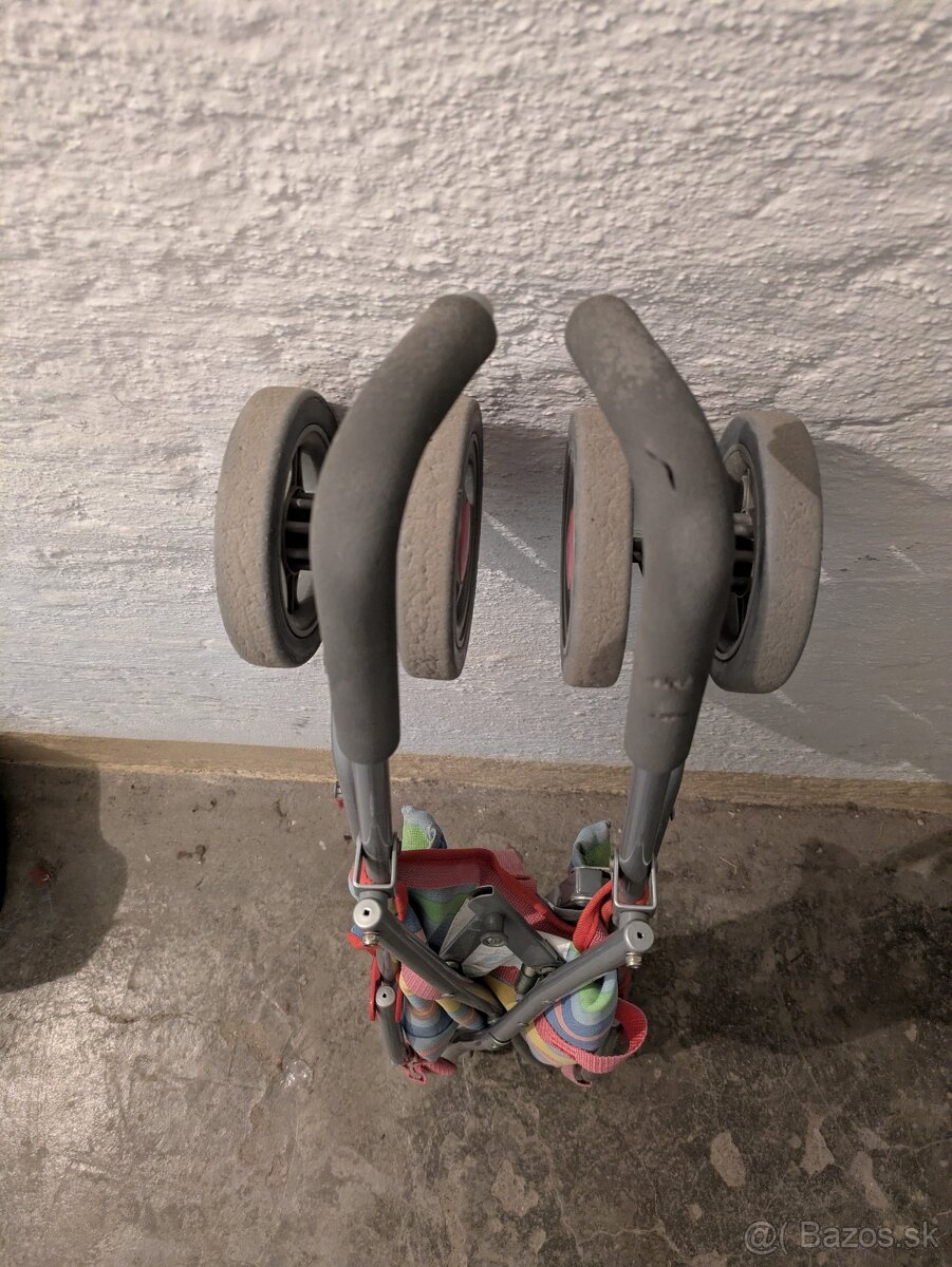 Starsi golfovy kocik - 6