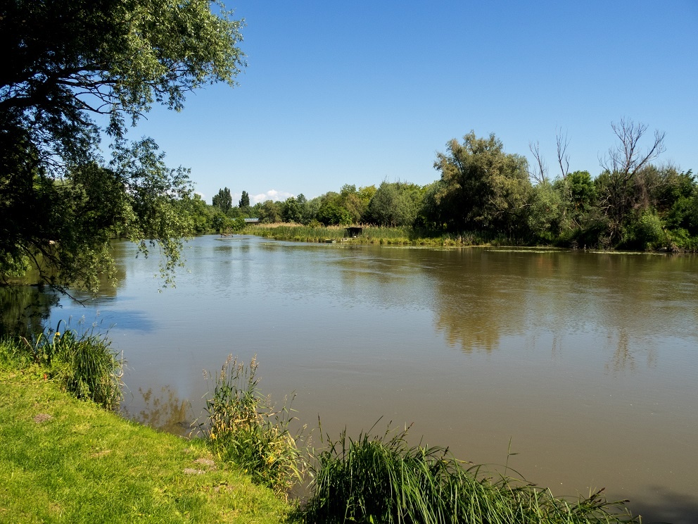 Jahodná, okr. DS - 6,55 á st. pozemok so starým RD - 6