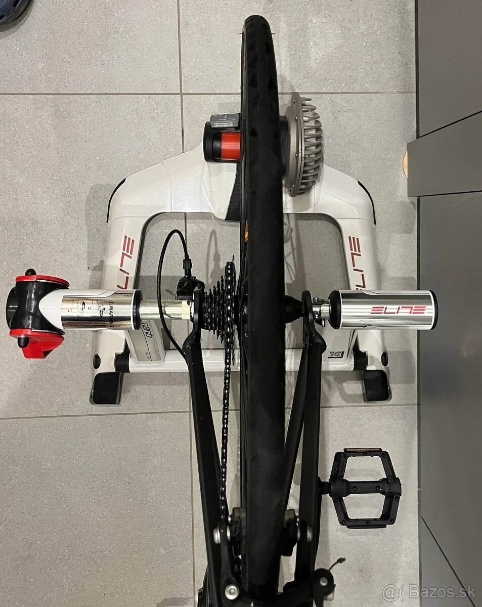 Predám cestný bicykel + trenažér ELITE - 6