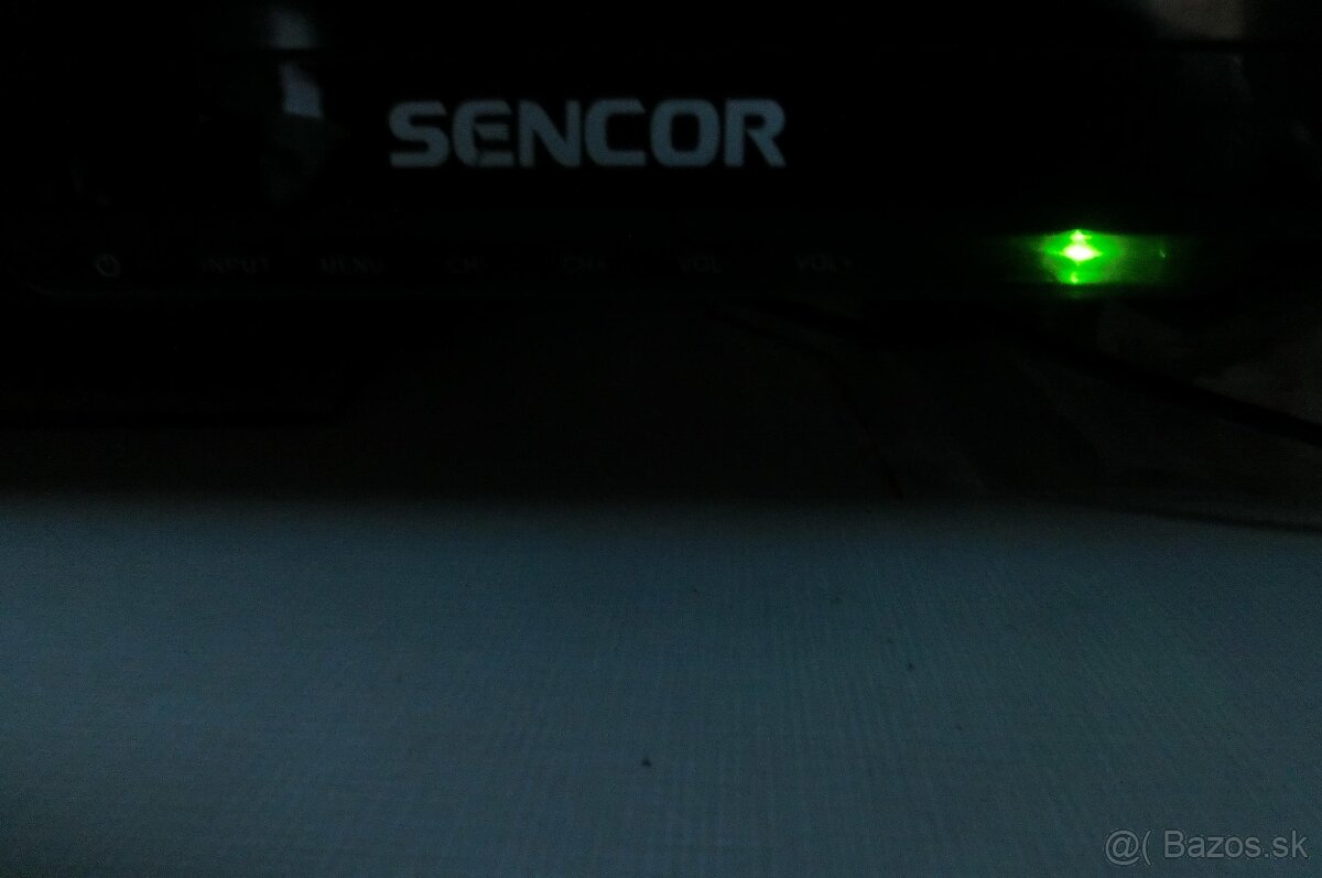 LCD televízory na náhradné diely . - 6