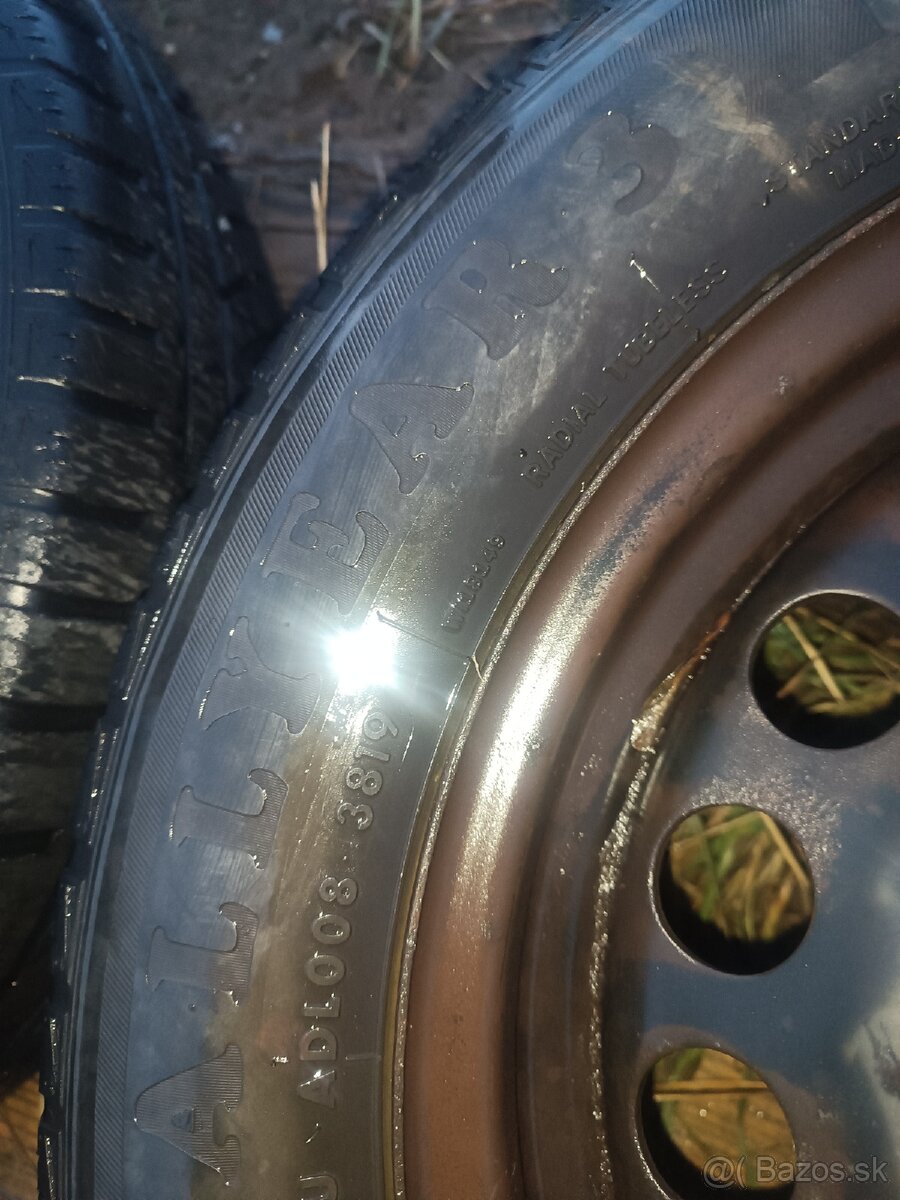 Predám celoročné pneu Tomket Allyear 3 na plecháčoch - 6
