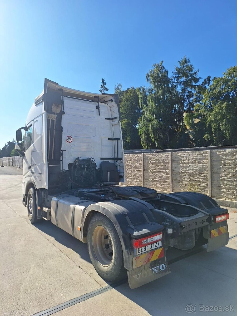 VOLVO FH 460 GLOBETROTER EURO 6 + HYDRAULIKA - 6