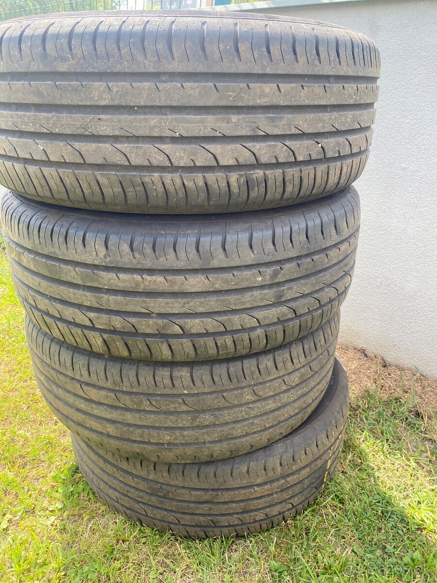 Continental 235/55/R18 - 6