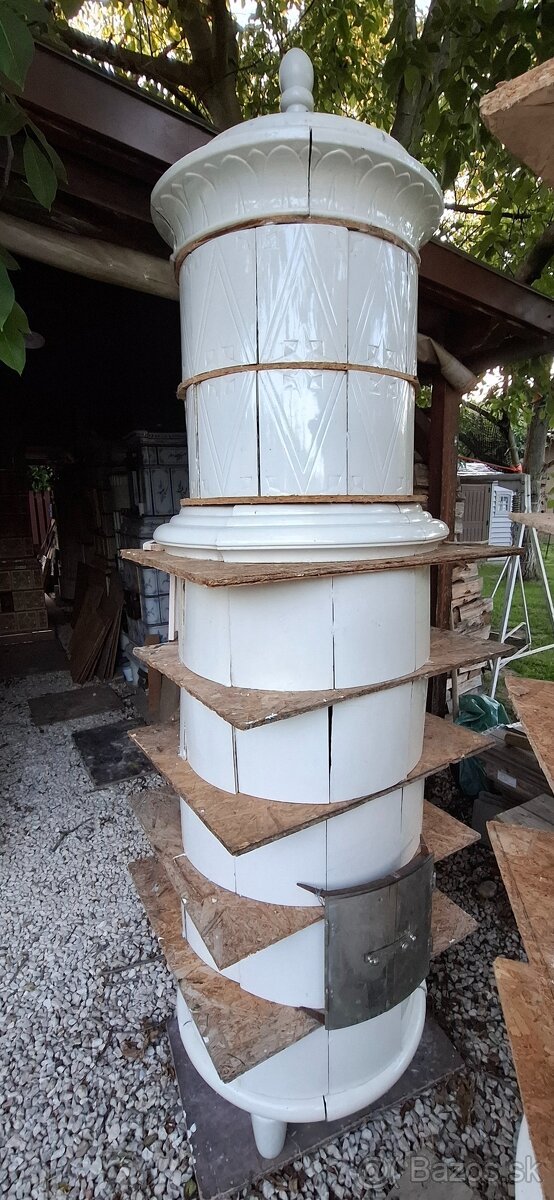 Kachlova pec starožitná - 6