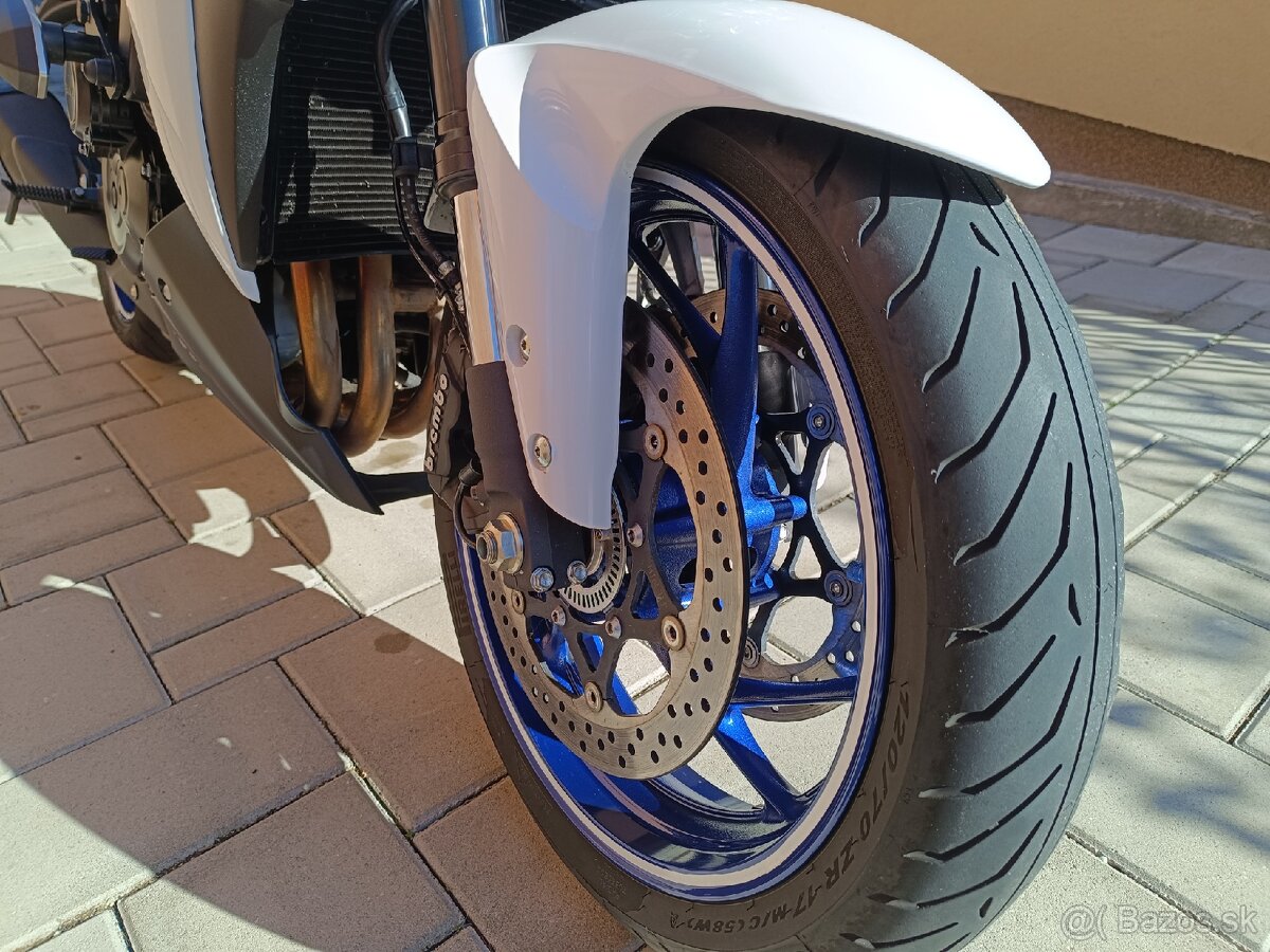 Suzuki gsxs 1000 - 6