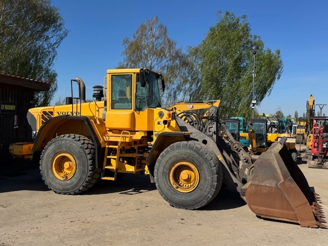 Kolový nakladač Volvo L150E - 6