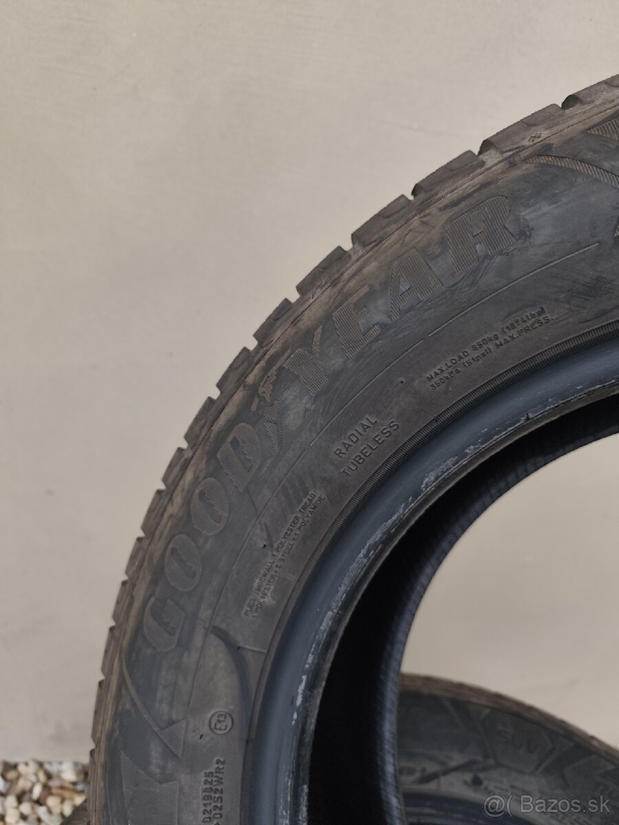 225/65R17 Zimné pneumatiky Goodyear - 6