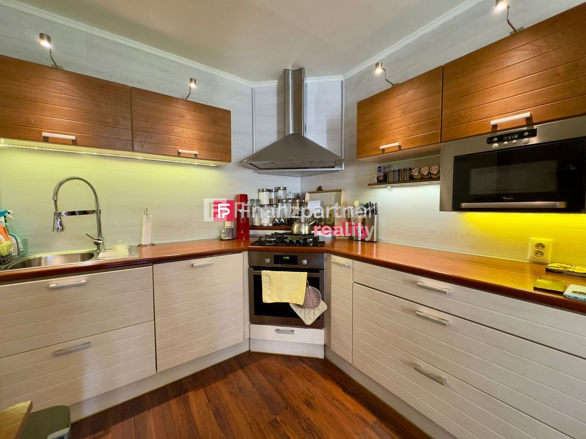 Na predaj priestranný 4-izbový byt Boriny - 6