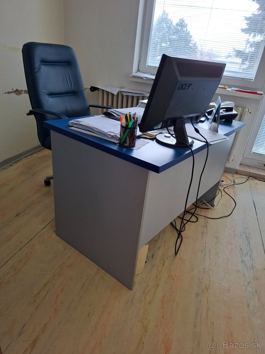 Predám lacno kancelársky nábytok - 6