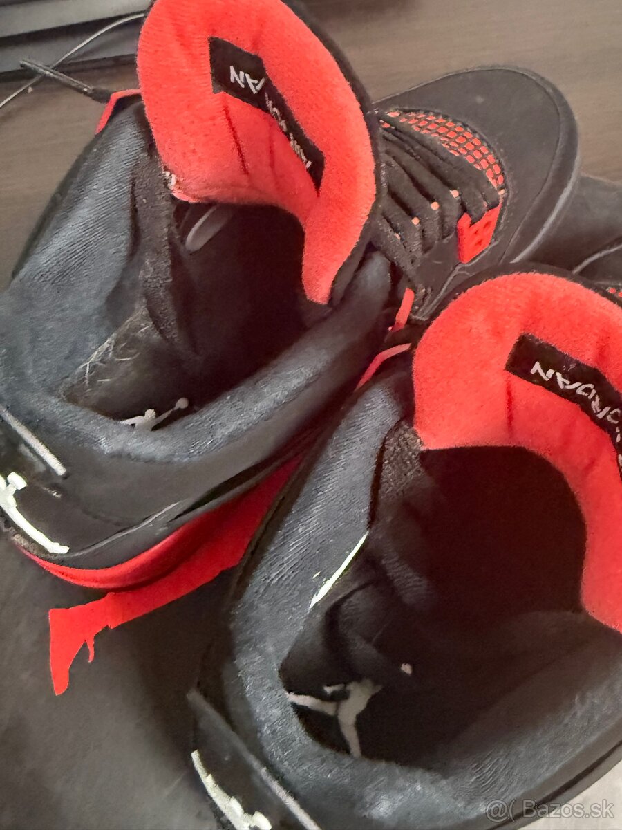 Jordan 4 Thunder Red 39 - 6
