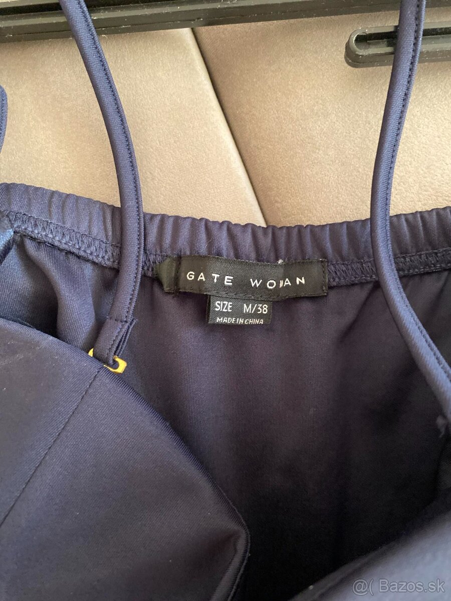 Elegantné pásikavé šaty - 6