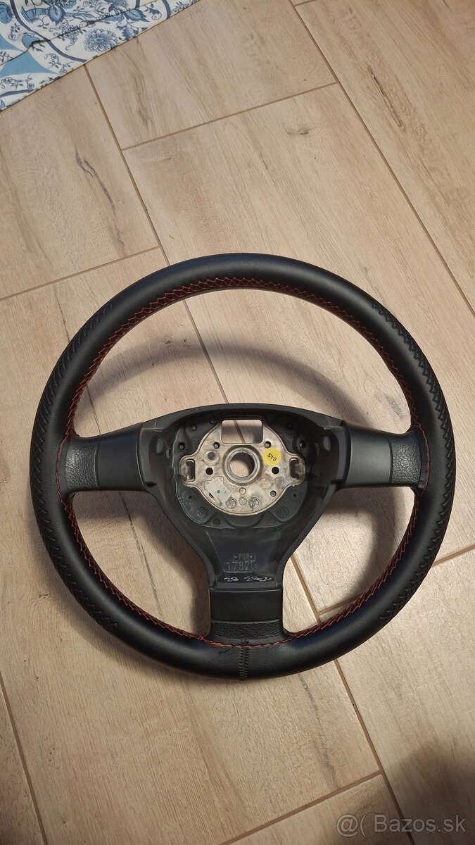 Volkswagen golf 5 volant - 6