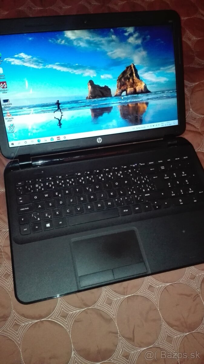 HP 250, Intel i3. 15,6". 8 GB. 500 GB. - 6