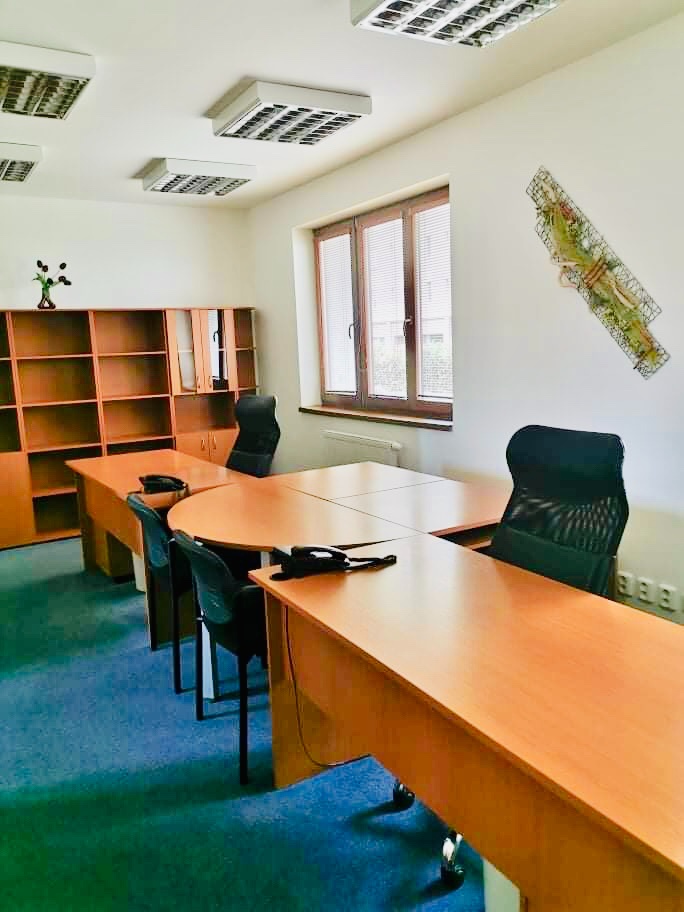 KANC. PRIESTOR 2 MIESTNOSTI, BENCÚROVA UL, STARÉ MESTO - 6