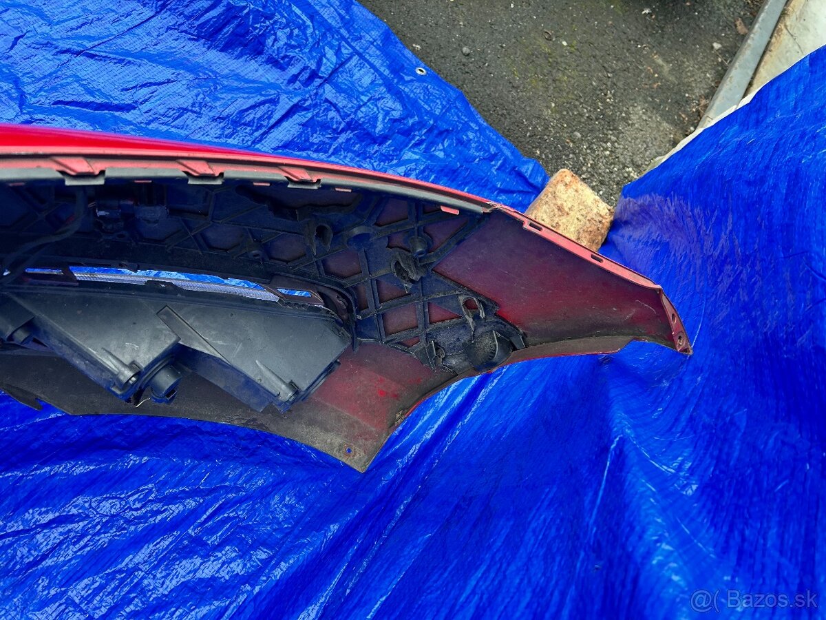 VW Passat B7 přední nárazník - 6