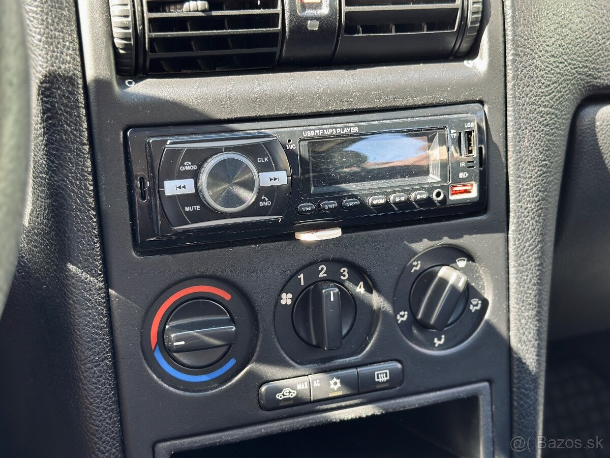 Predám OPEL ASTRA 2003, 66kW, 1.4 benzín - 6