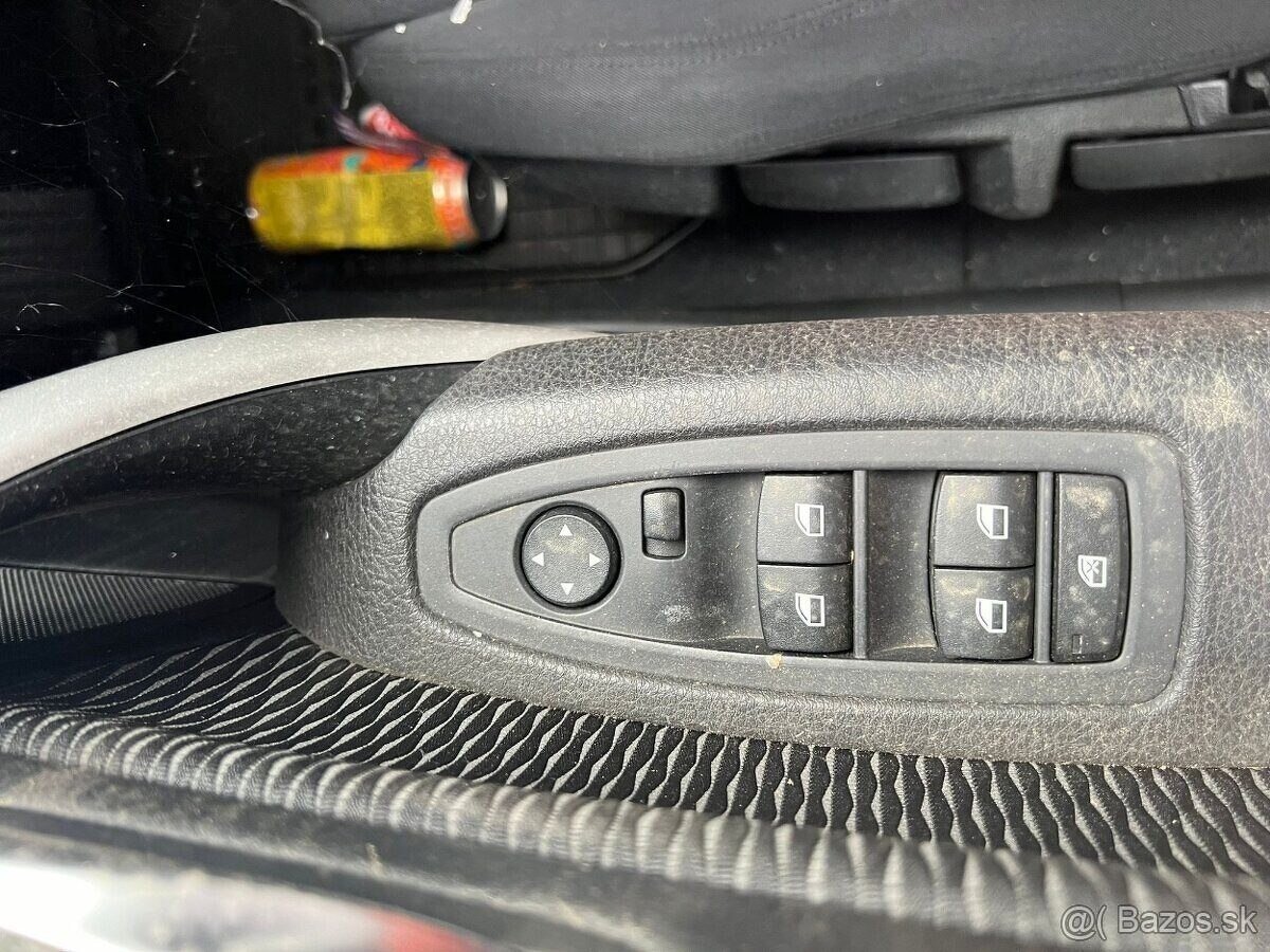 Rozpredám na diely BMW rad 1 F20 2.0 D - 6