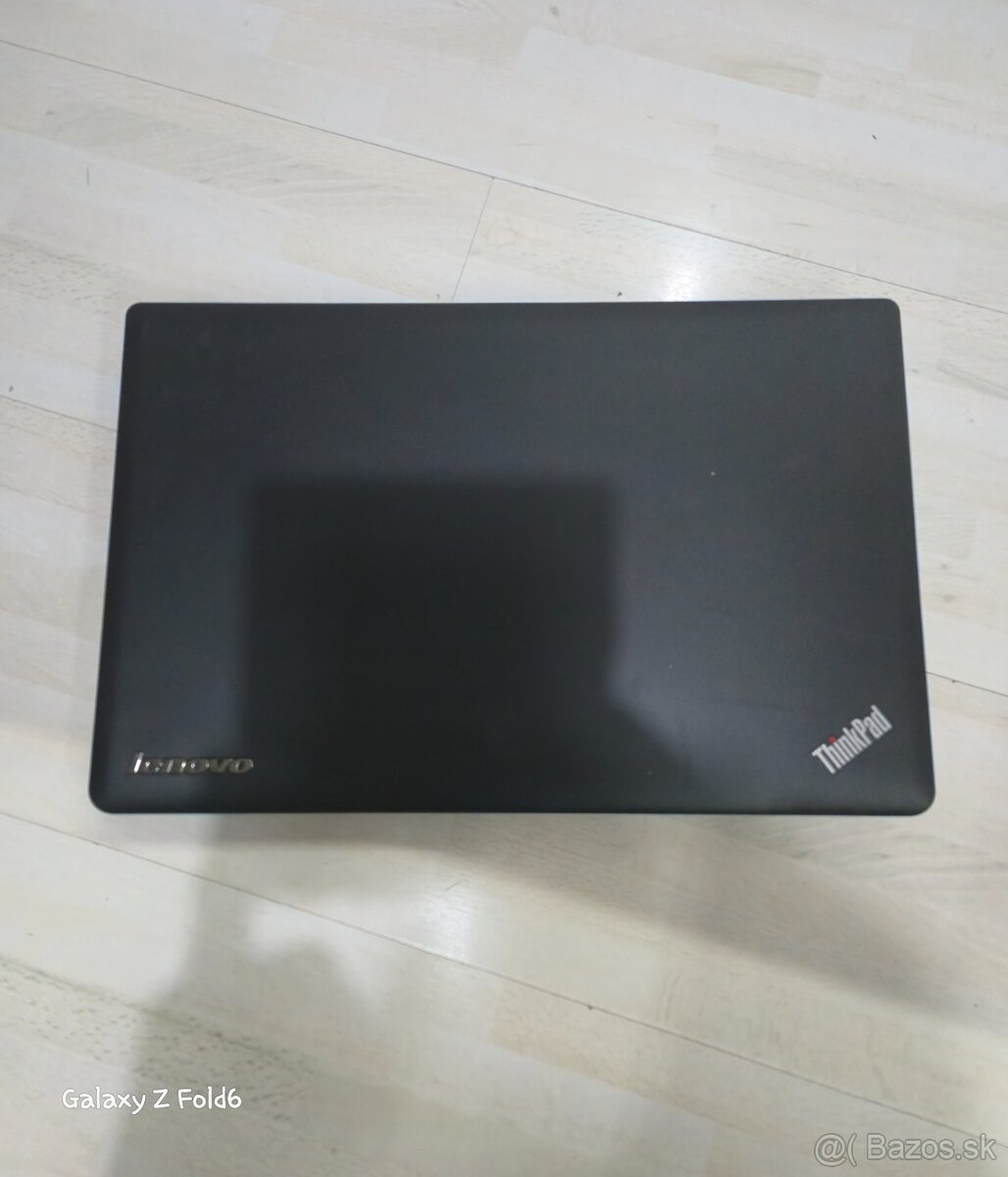 LENOVO E530 - i3/4GB RAM/500 GB HDD - 6