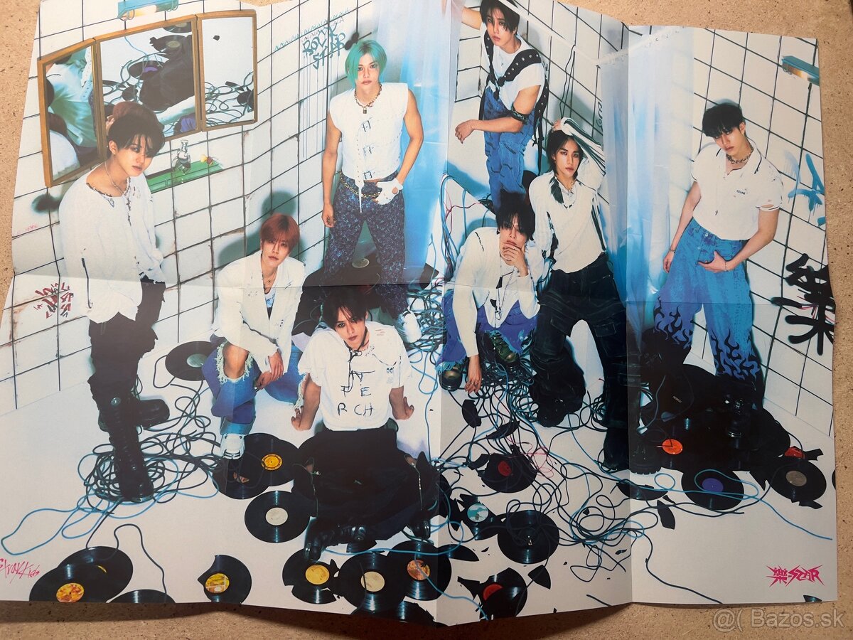 Stray Kids – “Rock Star” - 6