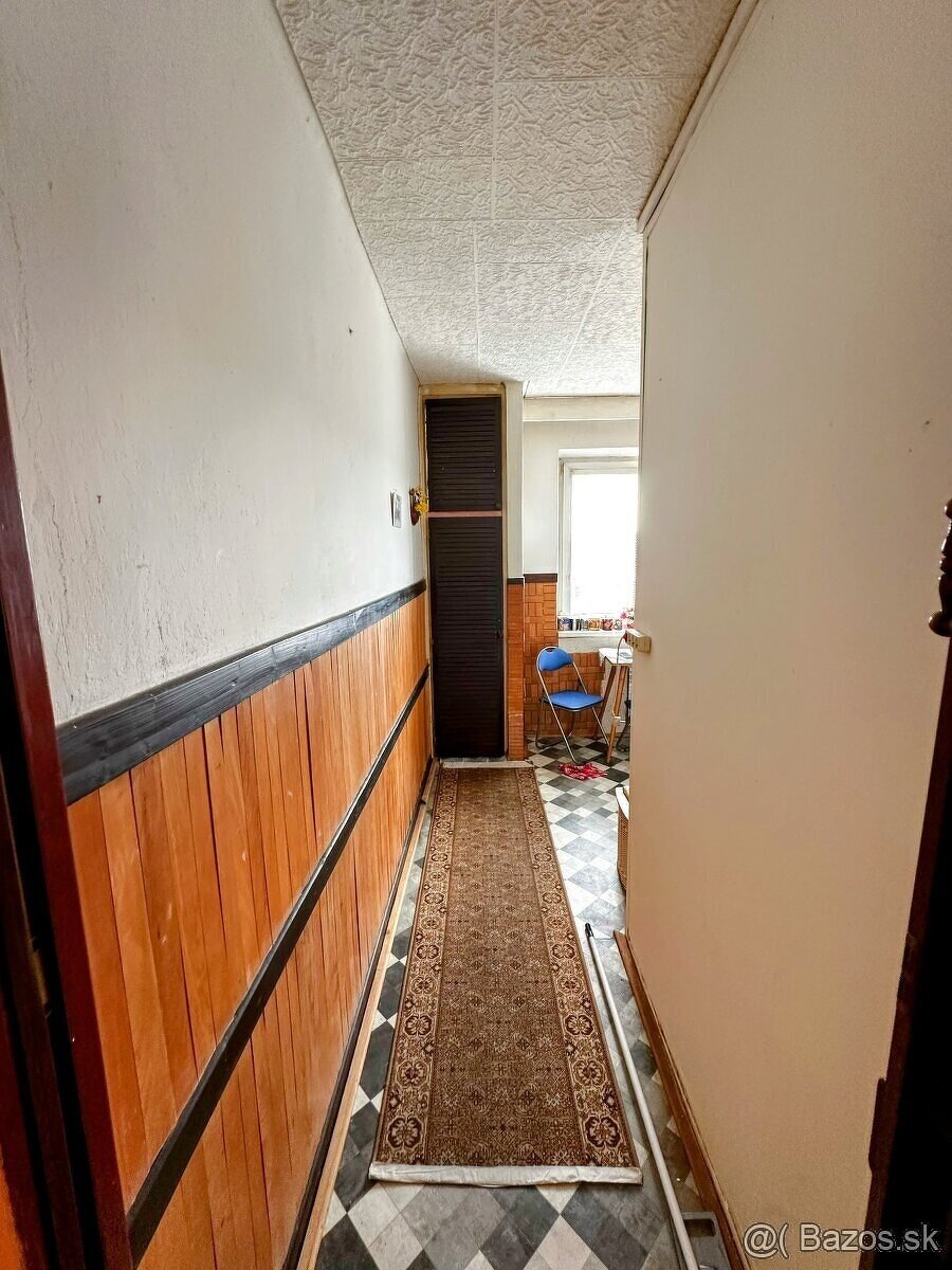 Predaj 3-izbového bytu v Brezne – balkón, pivnica - 6