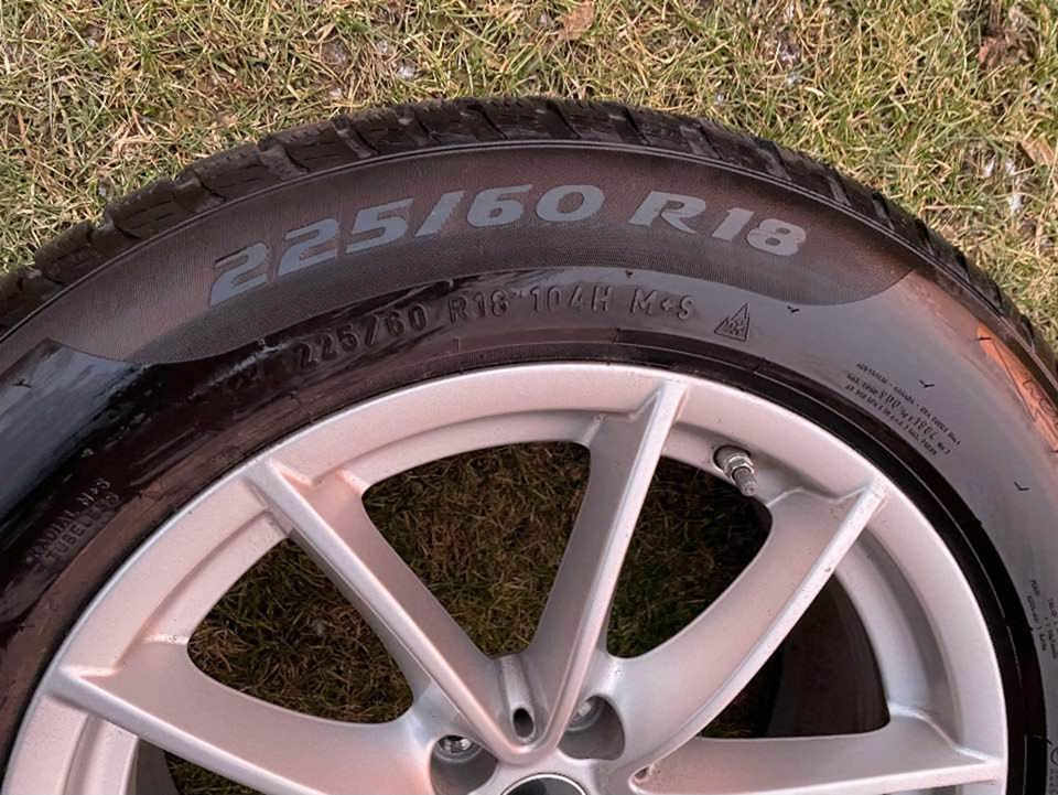 Original díky elektrony BMW X3 5x112 7j x18 ET 22 Stylin - 6