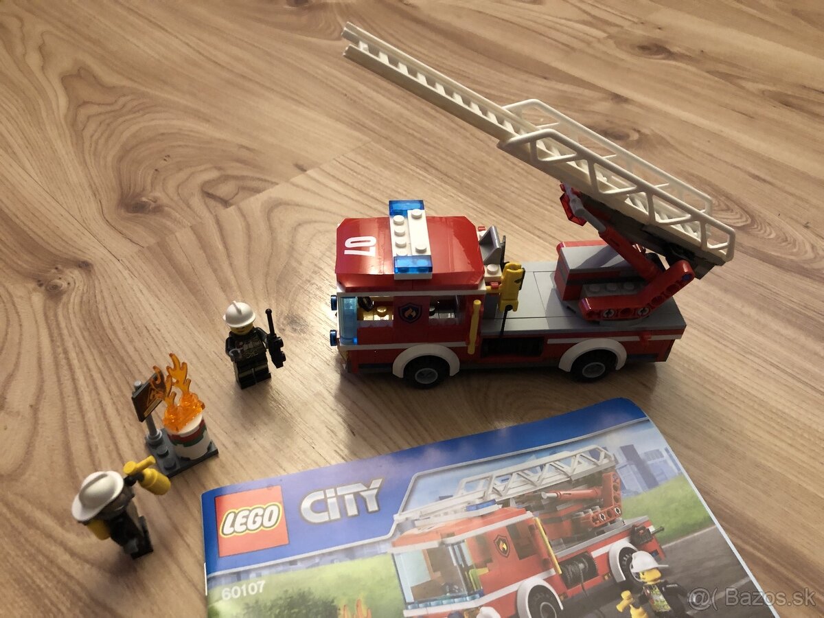 Lego CITY 60107 - Hasičské auto s rebríkom - 6
