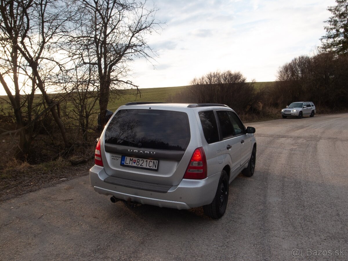 Predám Subaru Forester 2.0 XT - 6