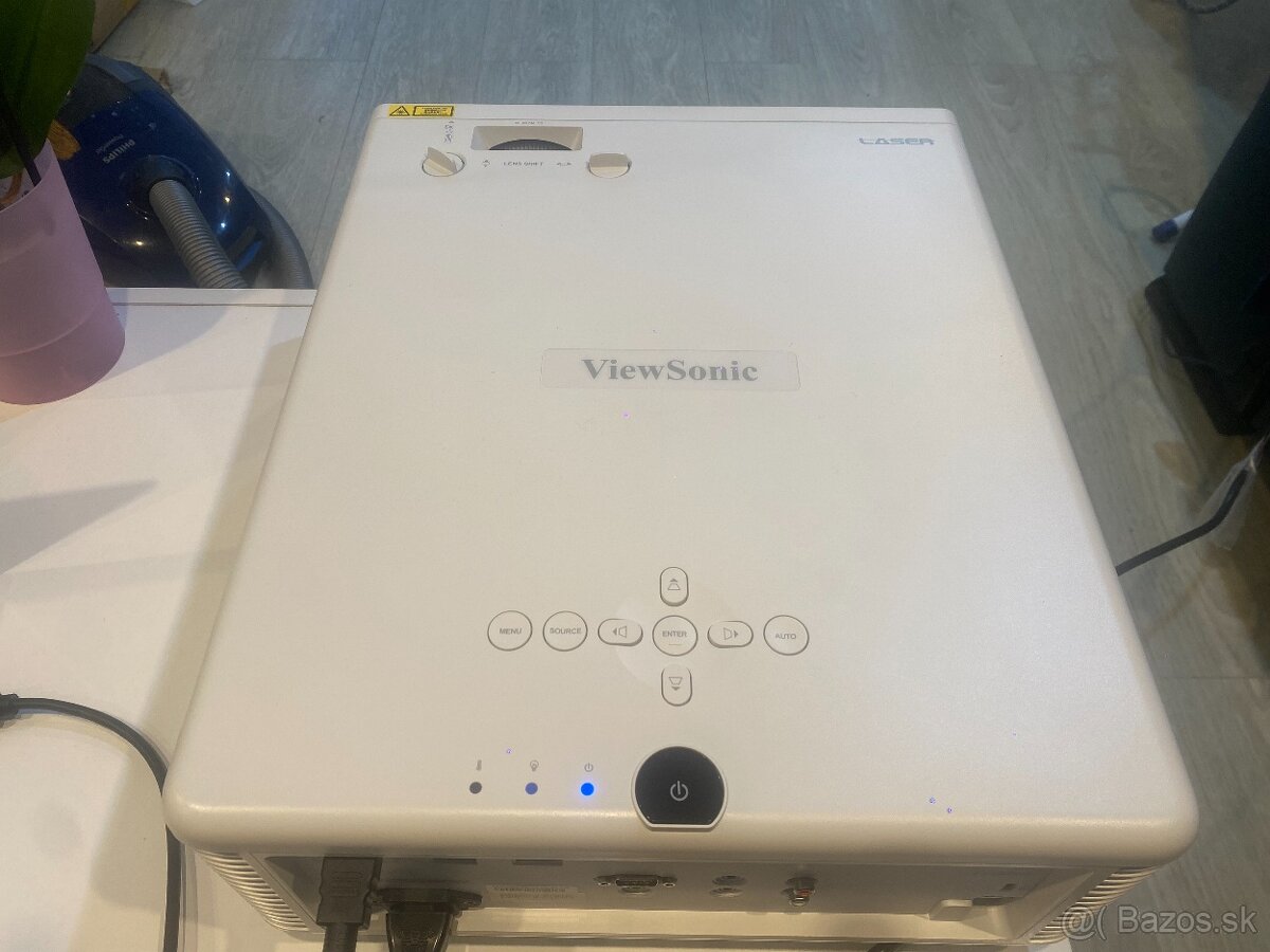 Projektor VIEWSONIC LS800WU- laser- 5500ANSI, - 6
