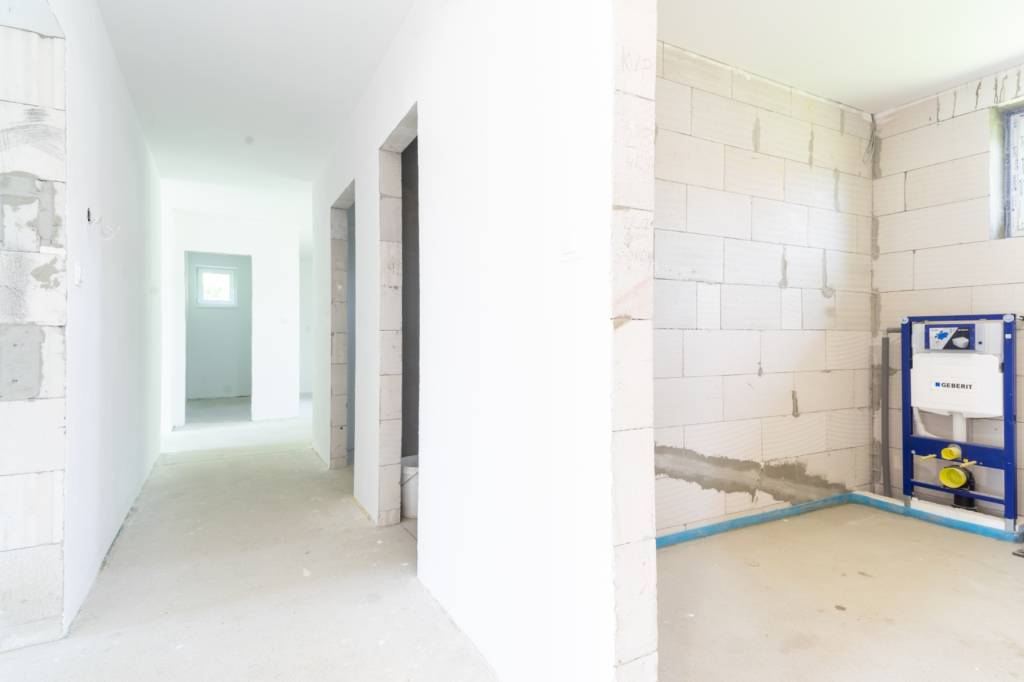 NOVOSTAVBA S VEĽKORYSÝM POZEMKOM PRI KOŠICIACH, 950 m², VAJK - 6