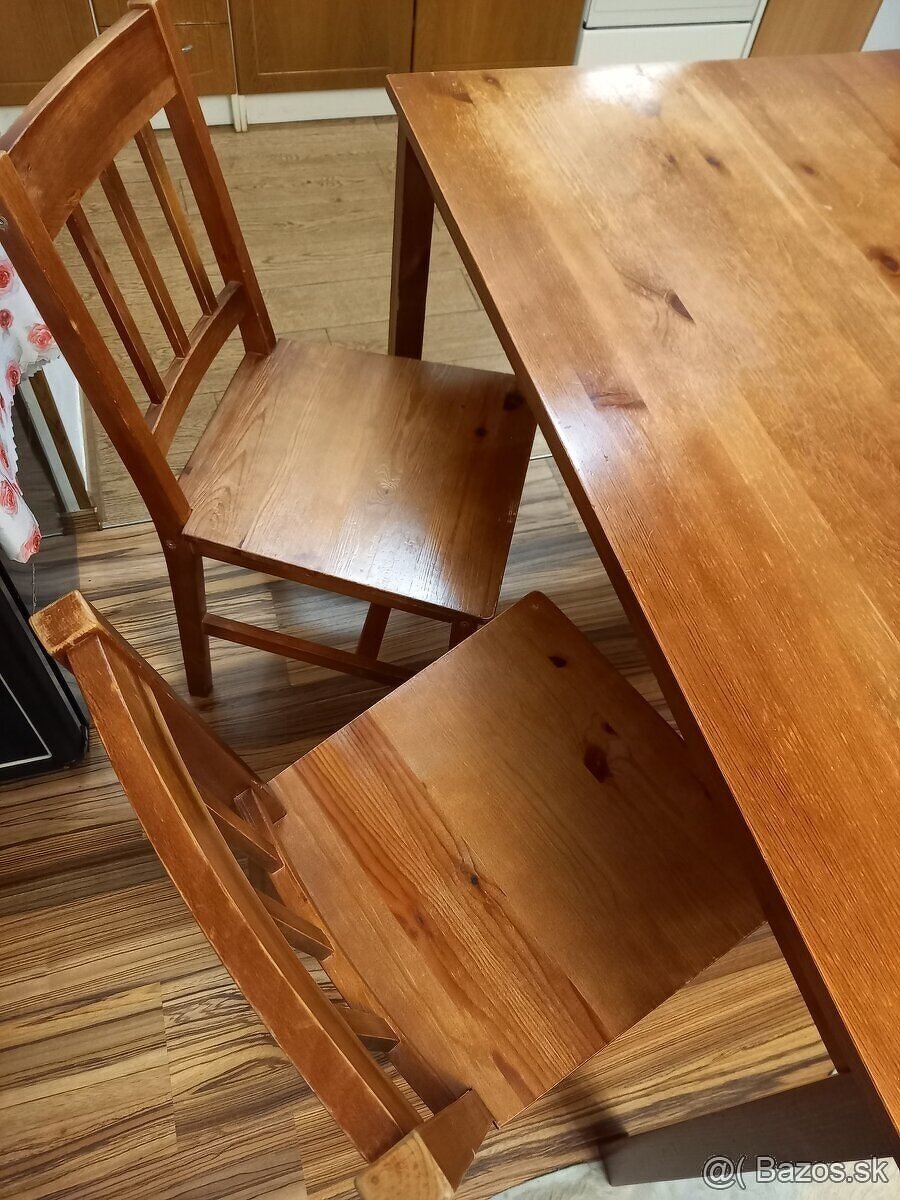 Jedalénsky set stôl a stoličky - 6