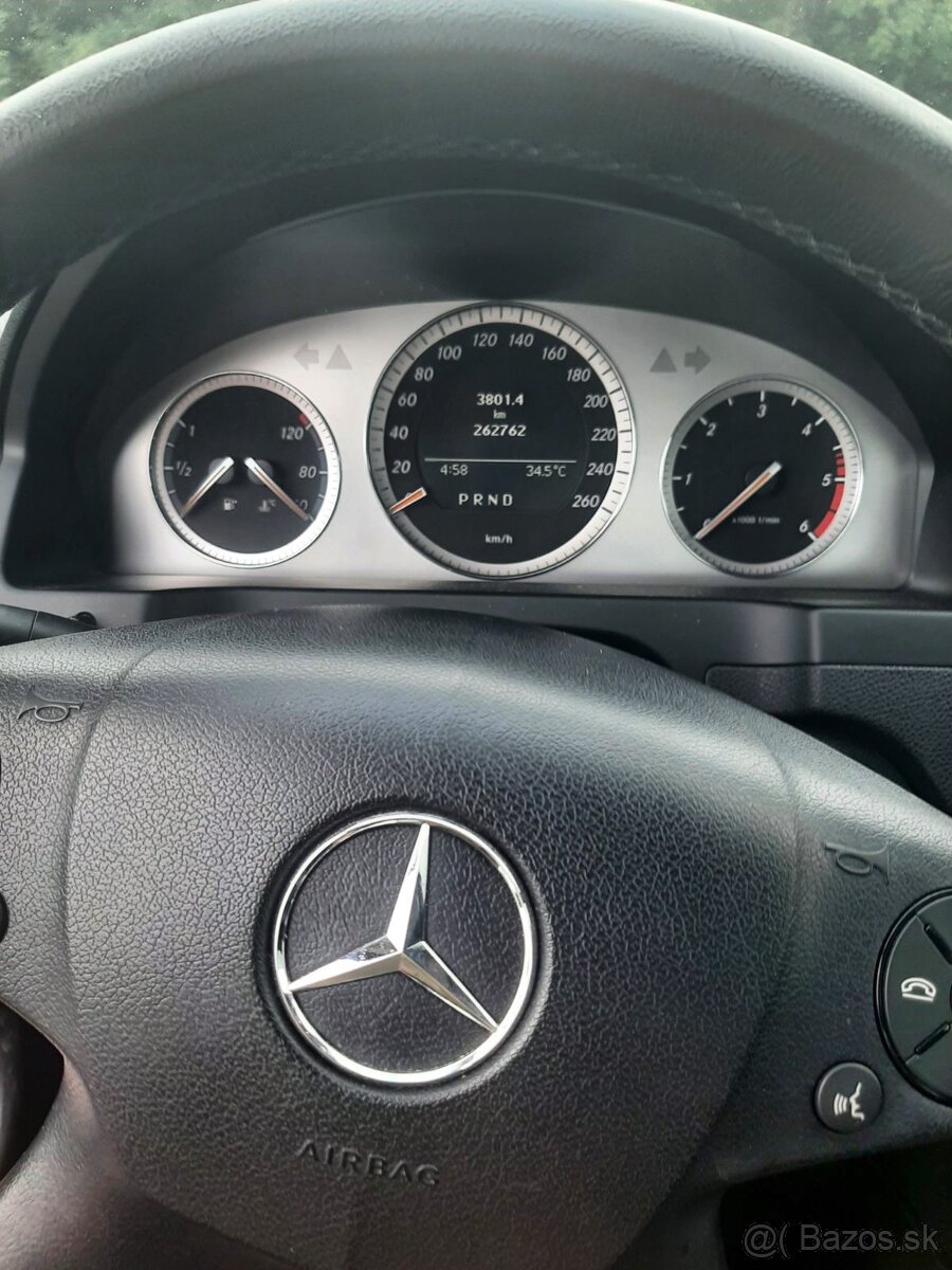 Mercedes Benz C200 - 6