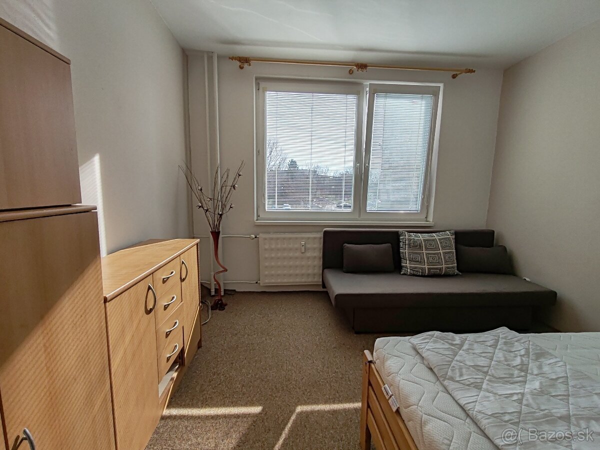 Predám 3izb byt Nitra - Chrenová 3 - 6