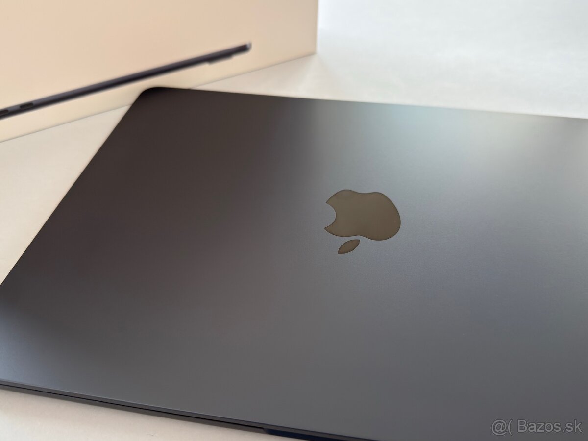 Macbook Air 13 ‘ M2 8GB / 256GB / Záruka - 6