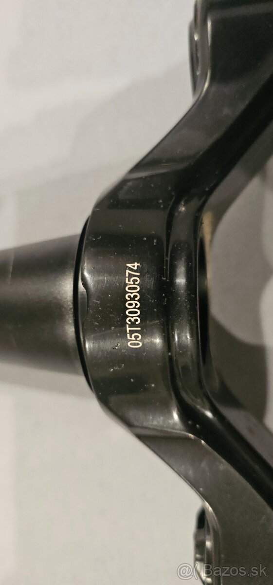 Vidlica Domain R 29' rockshock - 6