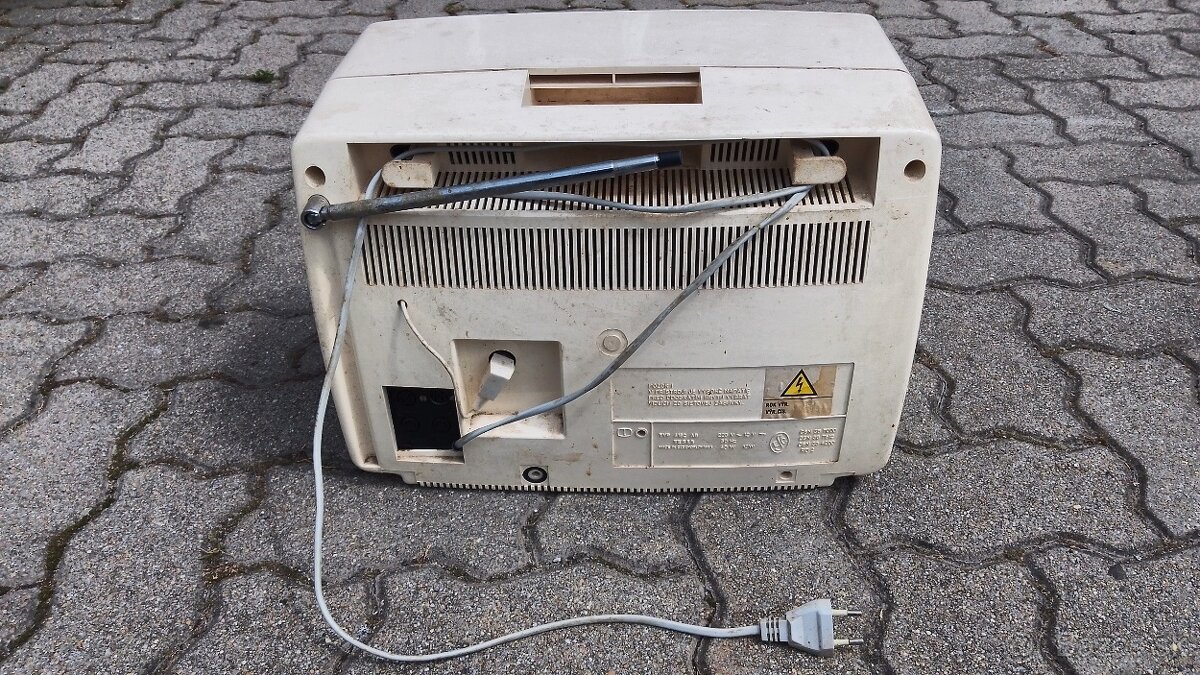 Predám TV Tesla Merkur . - 6