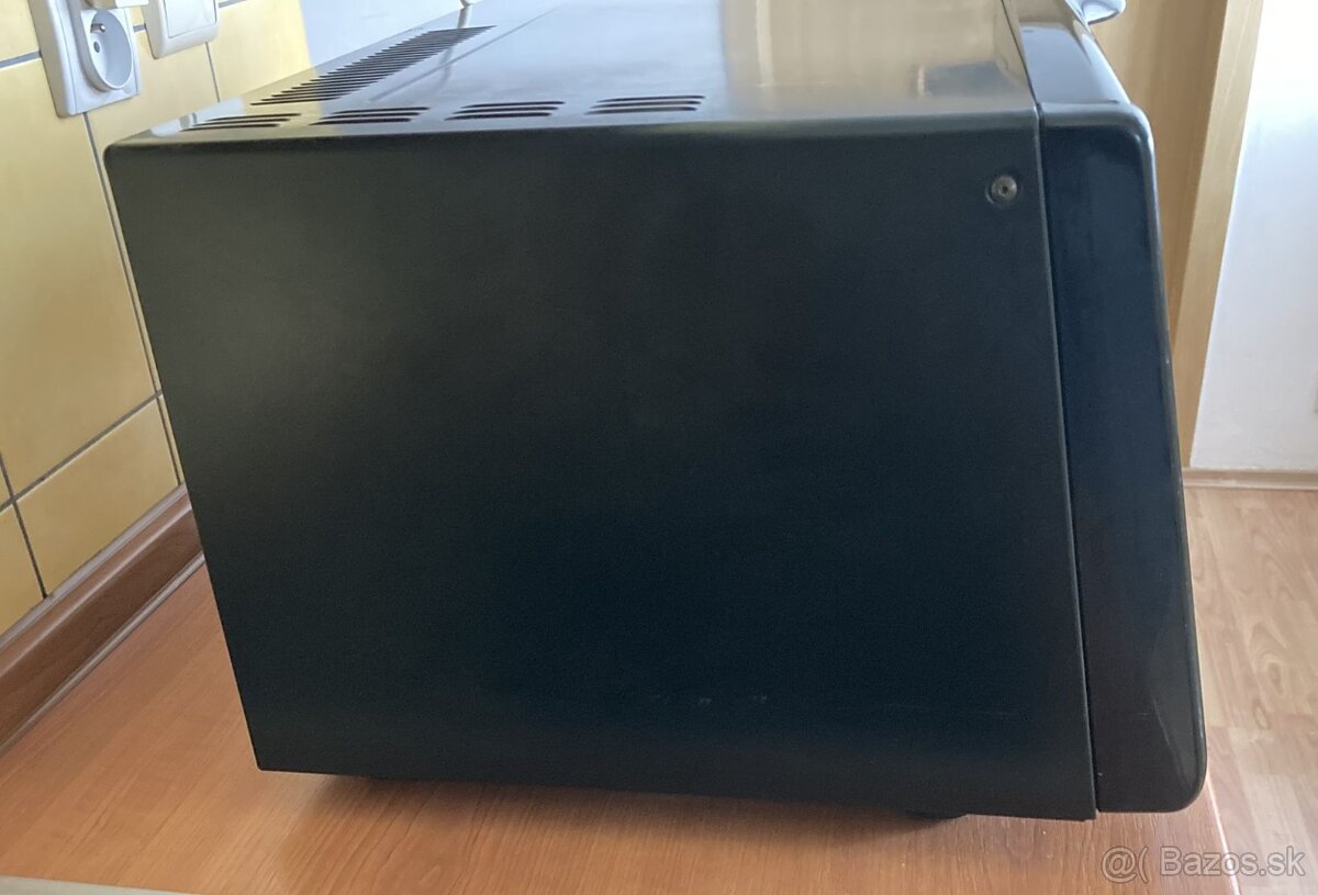 mikrovlnka Whirpool - 6