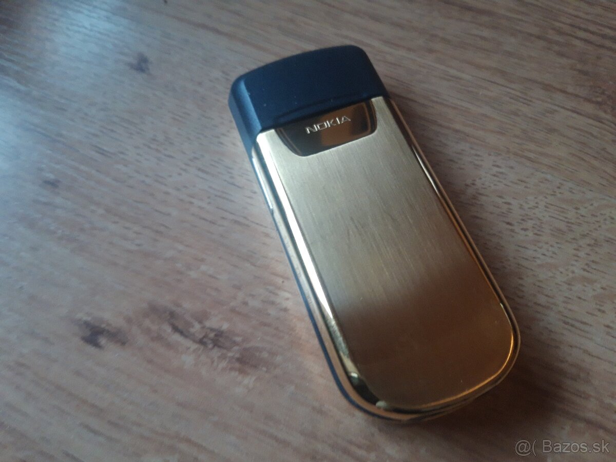 Nokia 8800 zlatá - 6